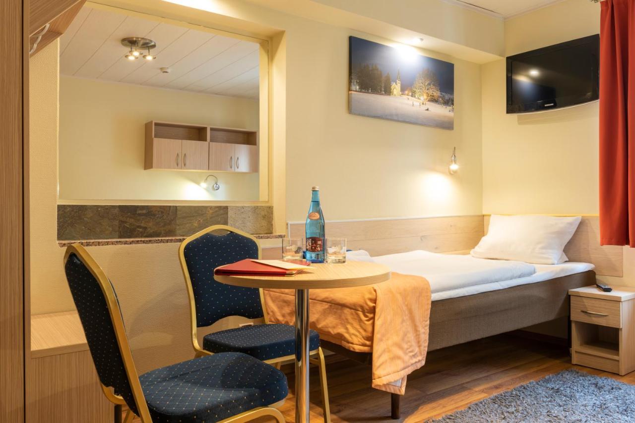 Hanka Relax & Spa Зеленец Екстериор снимка
